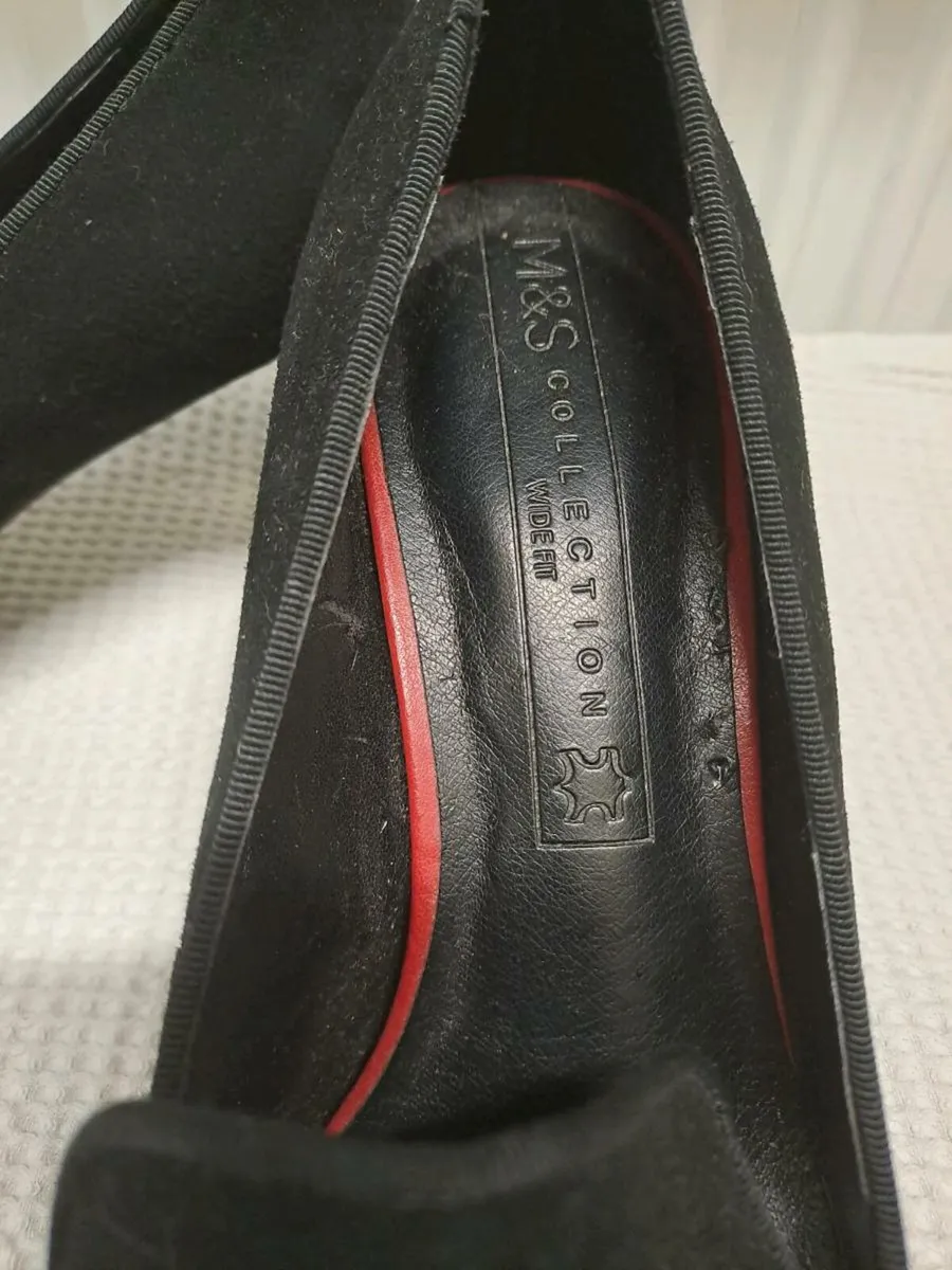 M&S black suede heels size 6.5 - Image 2