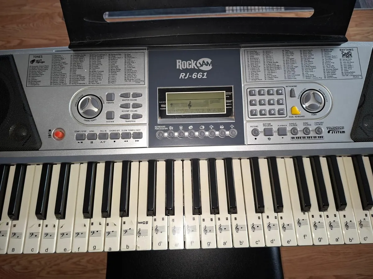 Electric keyboard - Image 2