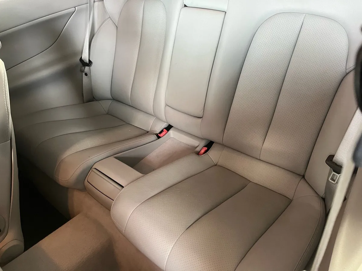 Mercedes 230 Kompressor - Image 4