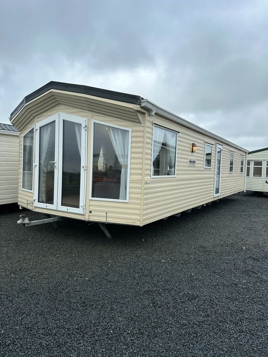 Willerby Winchester 38 x 12.6 / 3 Bed - Image 1
