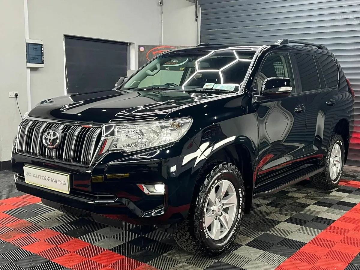 Toyota Land Cruiser 2022 - Image 2