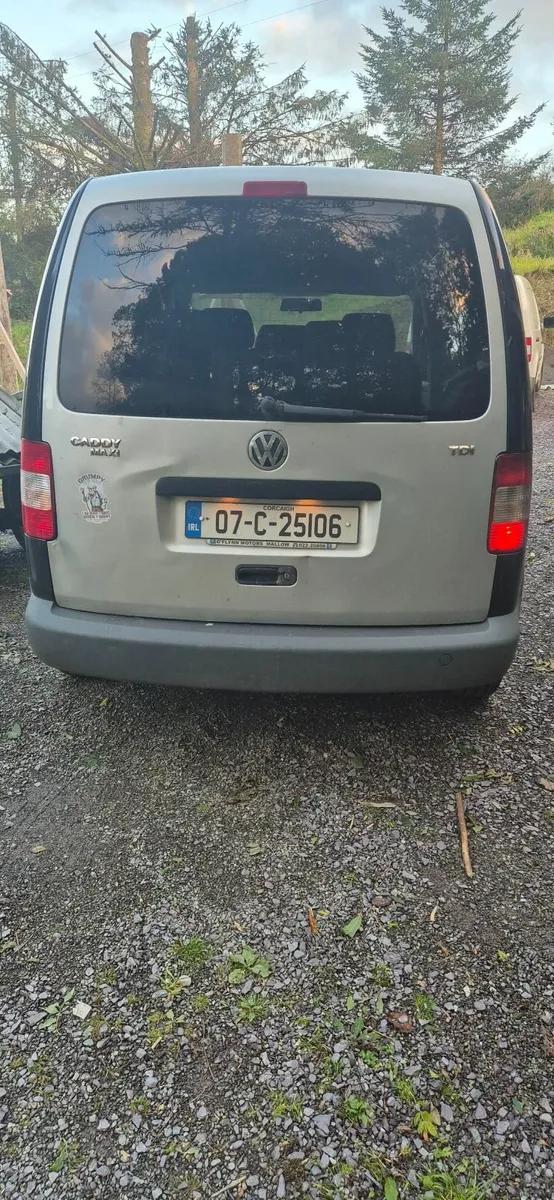 Volkswagen Caddy 2007 - Image 2