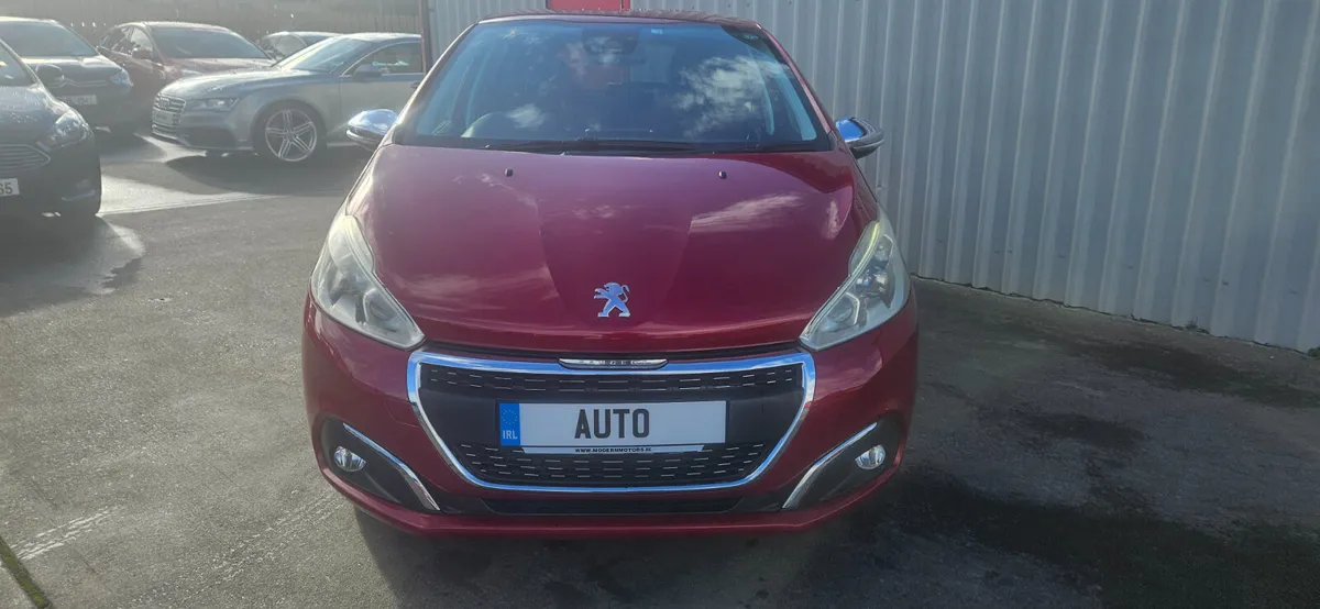 peugeot 208 auto 1.2 active plus low kms - Image 4