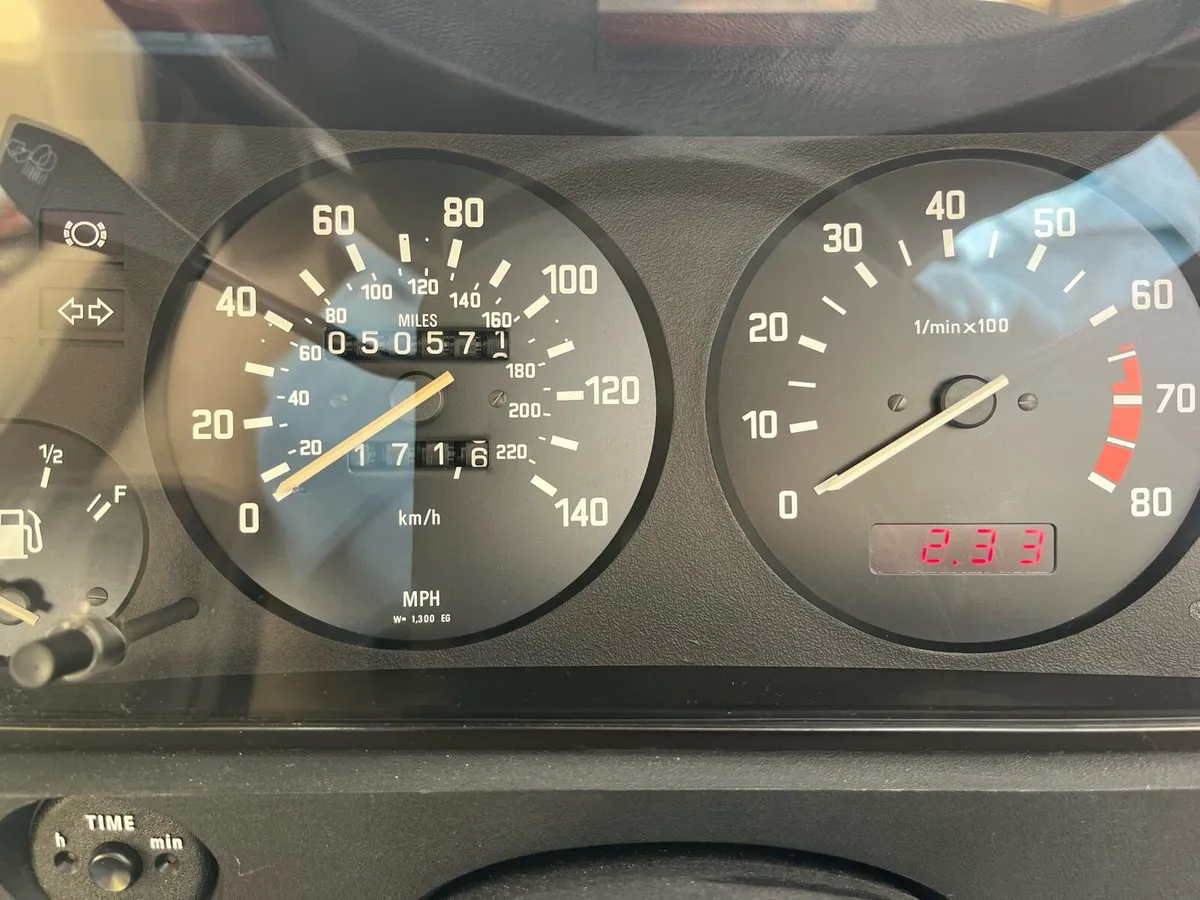 BMW 320/6 - Image 4
