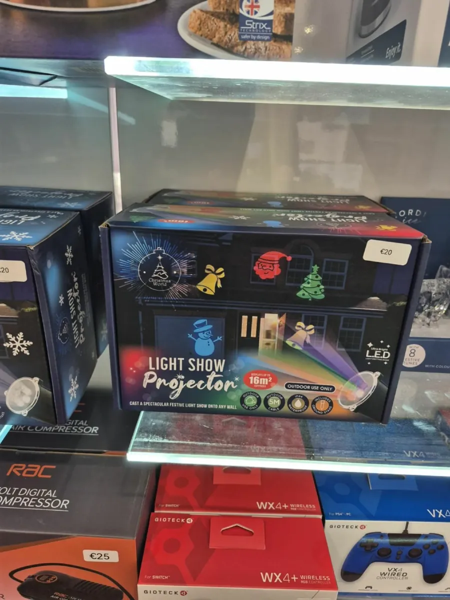 Christmas Lights & Items - Image 2