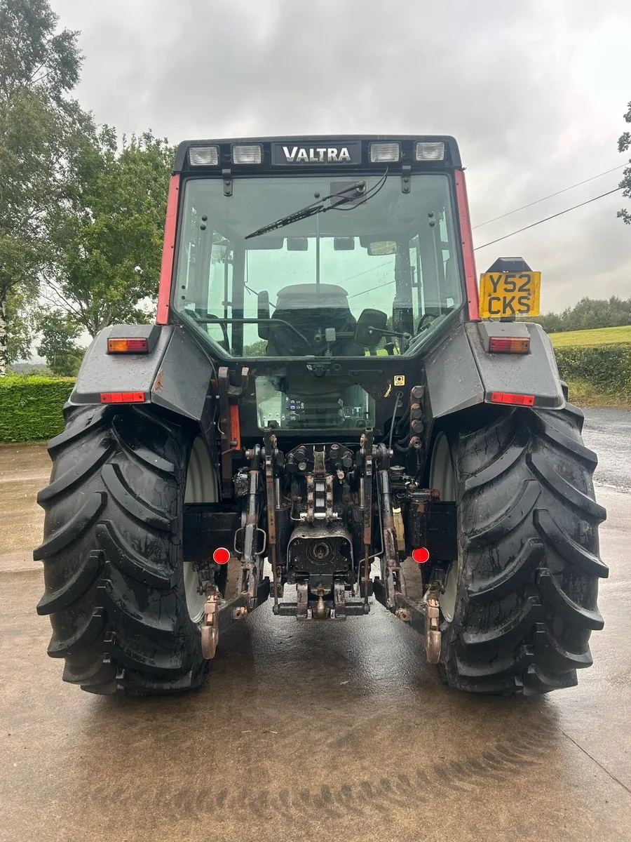 Valtra 8150 - Image 4