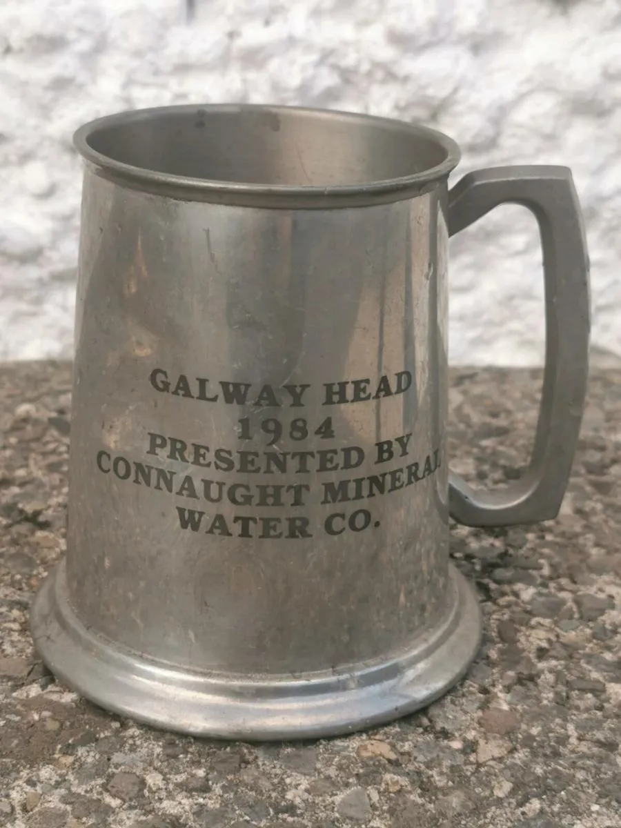 Pewter tankards - Image 1