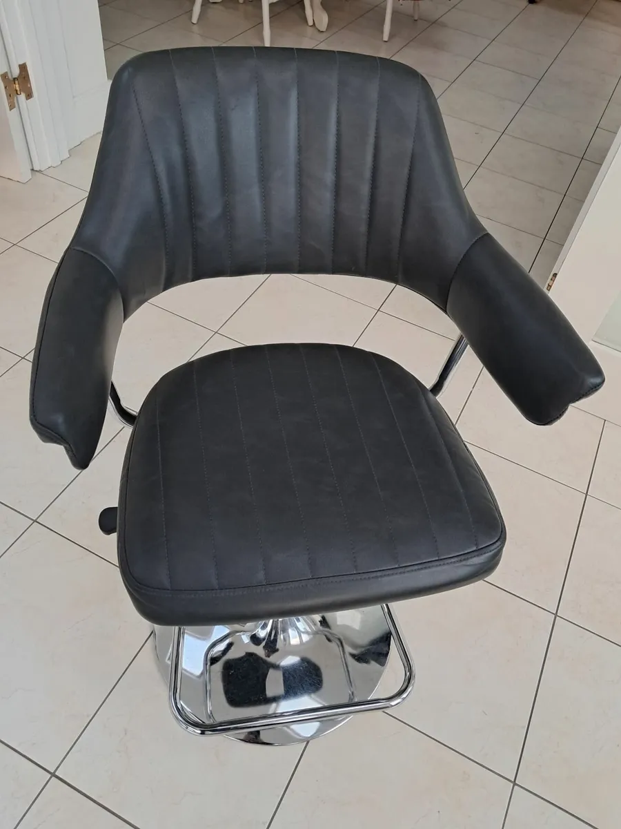 3 Black Leatherette kitchen stools - Image 1