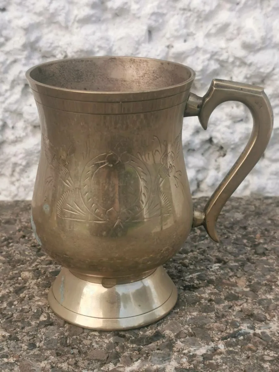 Brass tankards - Image 3