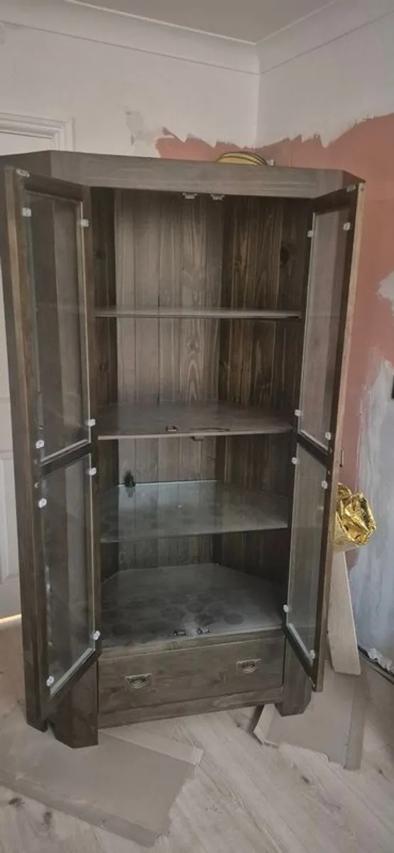 Display Cabinet - Image 3