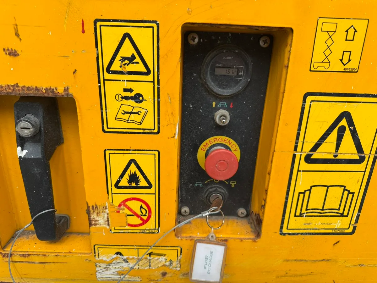 JCB S2632e Scissor Lift - Image 4