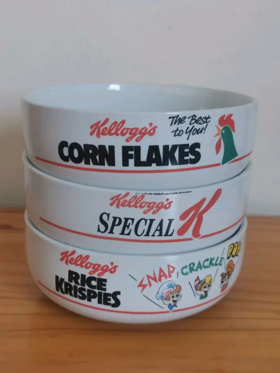Vintage kelloggs bowls - Image 1