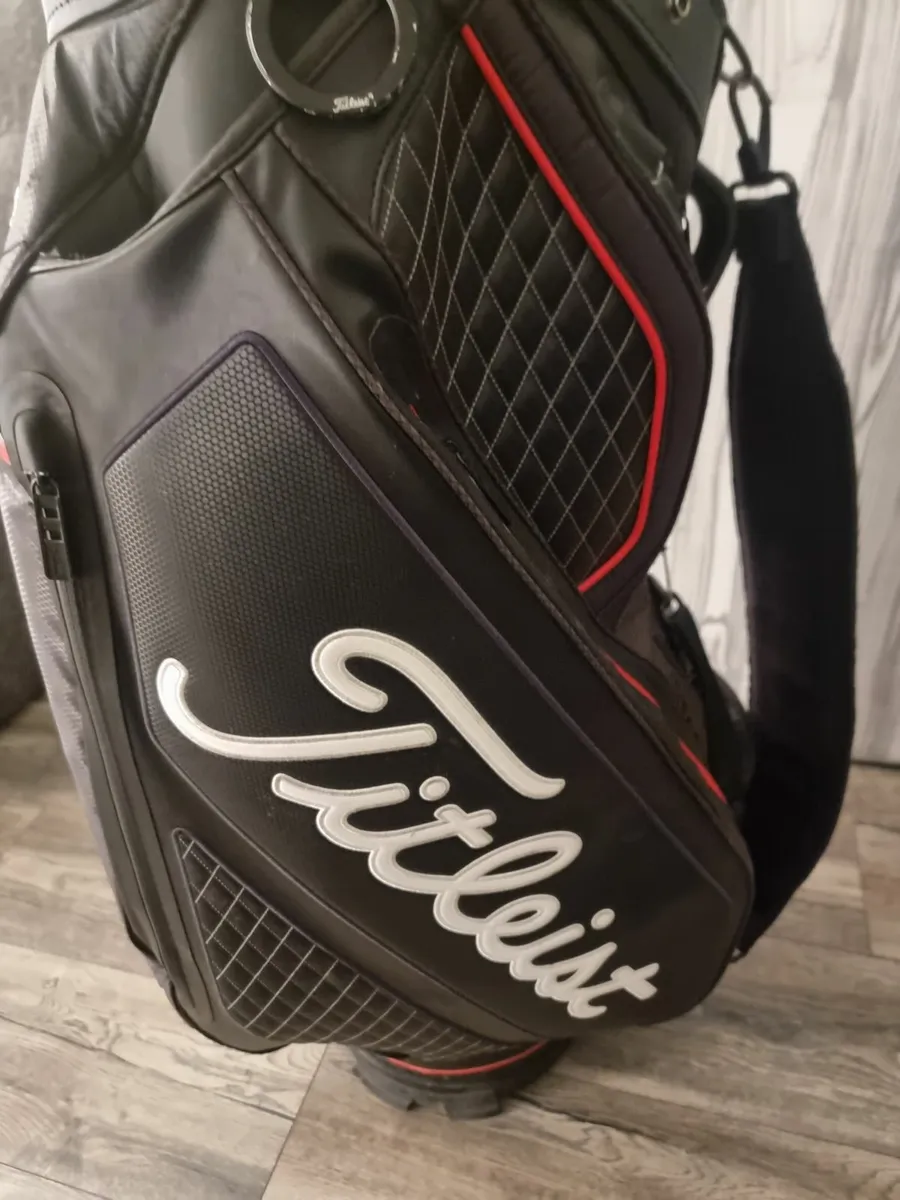Titleist Staydry tour bag - Image 1