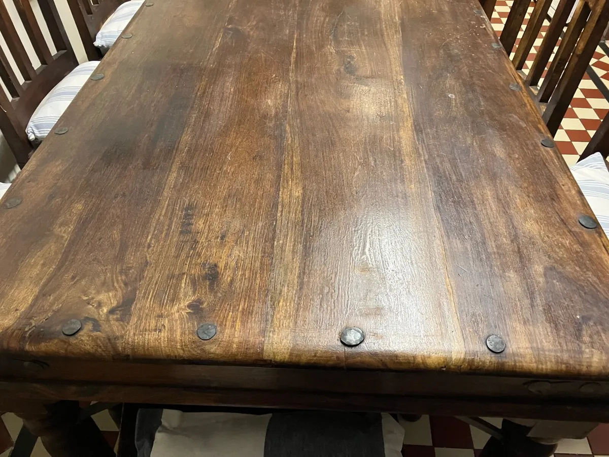 Kitchen table & chairs - Image 3