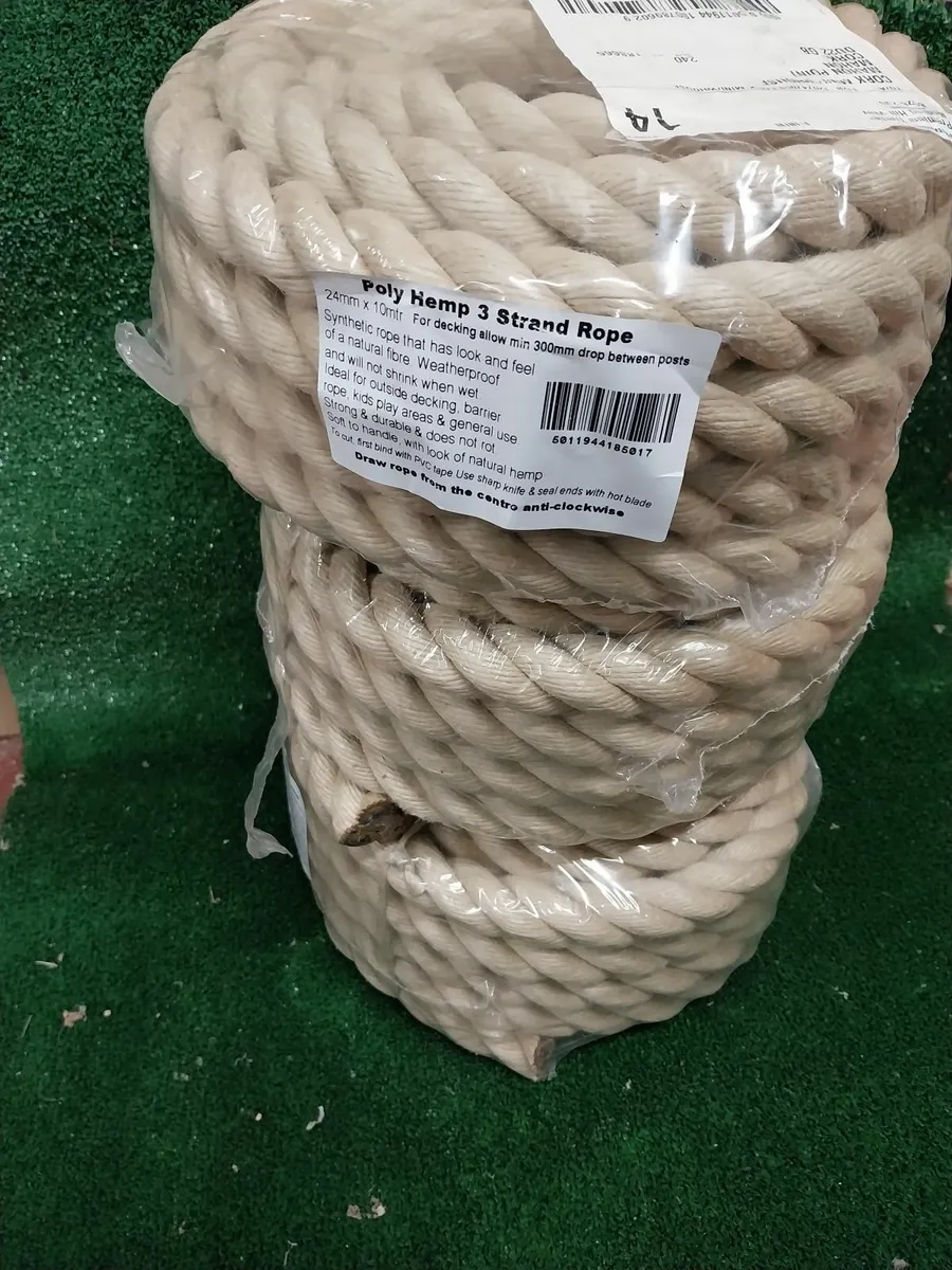 Garden HEMP rope 3 strand.