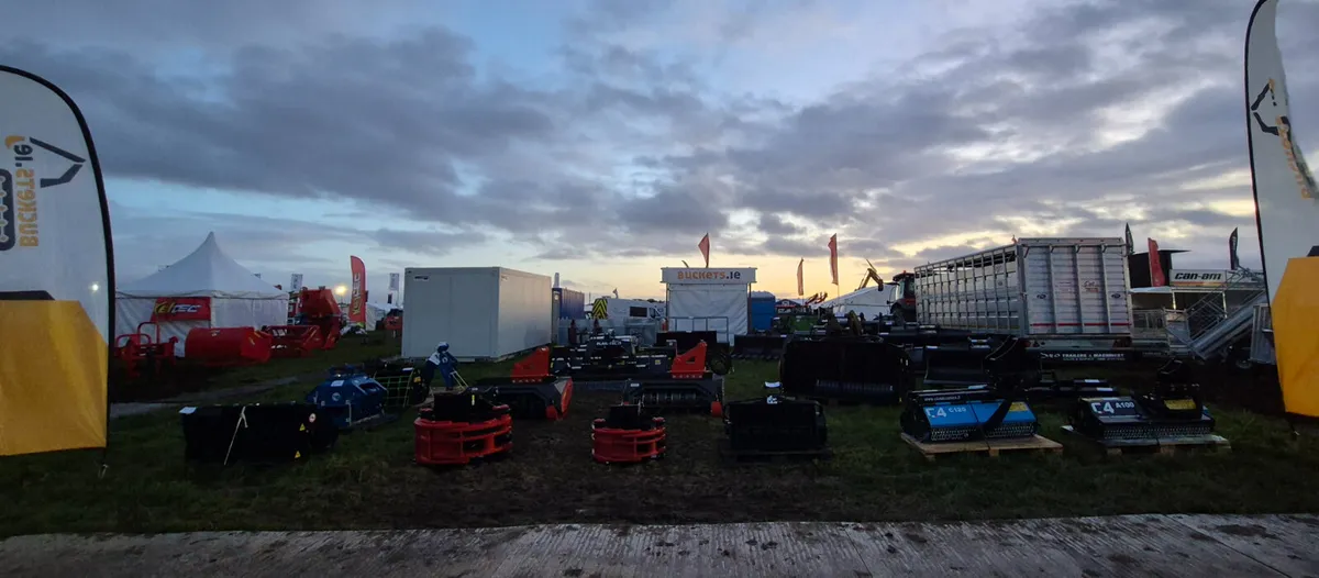 Buckets.ie Plouging 2025 Row 16 Stand  323 - Image 1