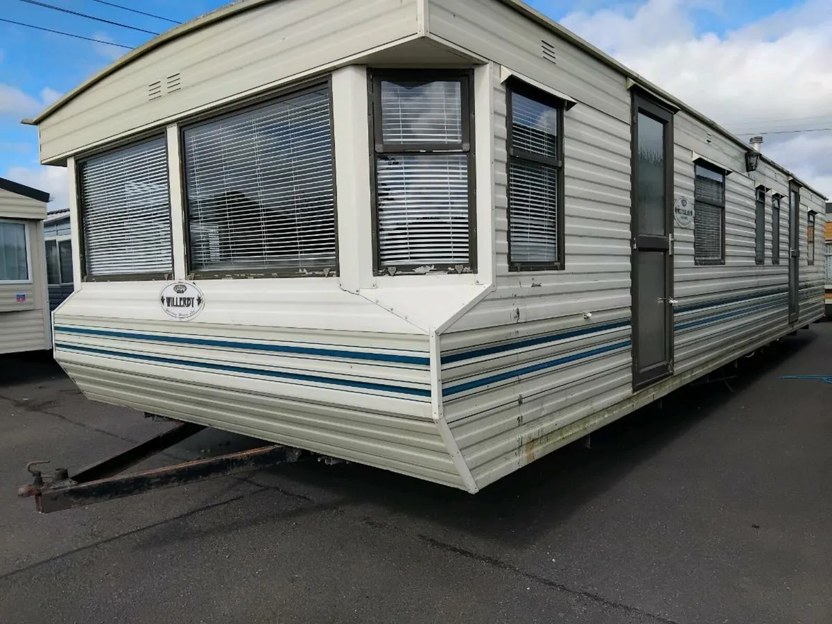 Mobile home - Image 1