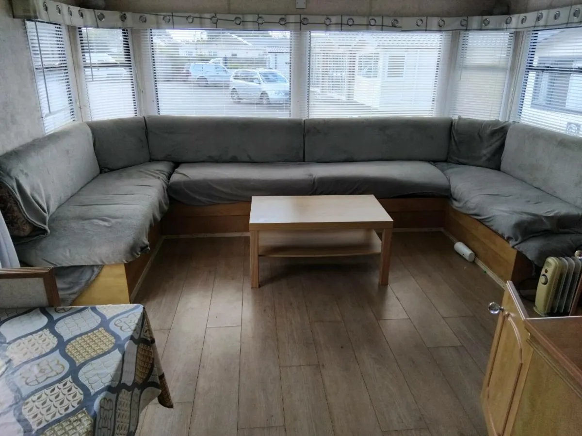 Mobile home - Image 2