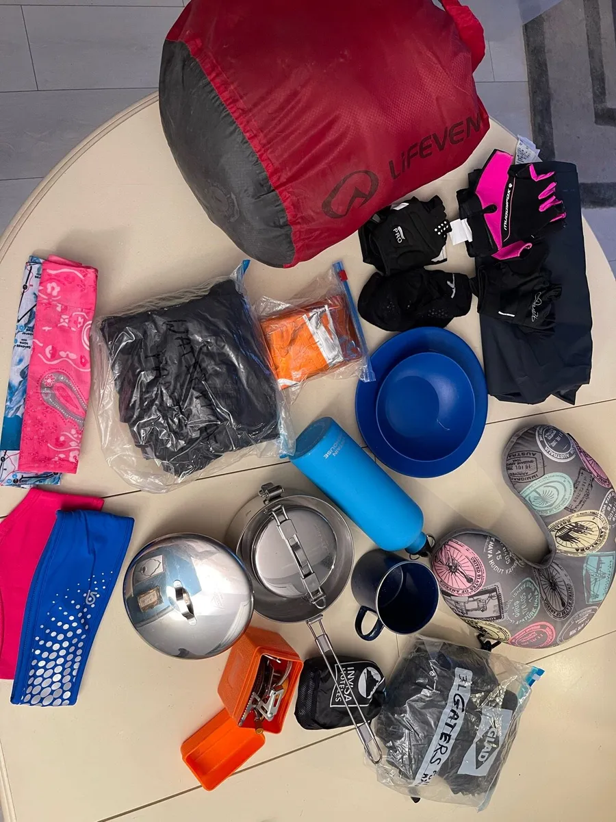 Selection outdoors & camping stuff - Image 1