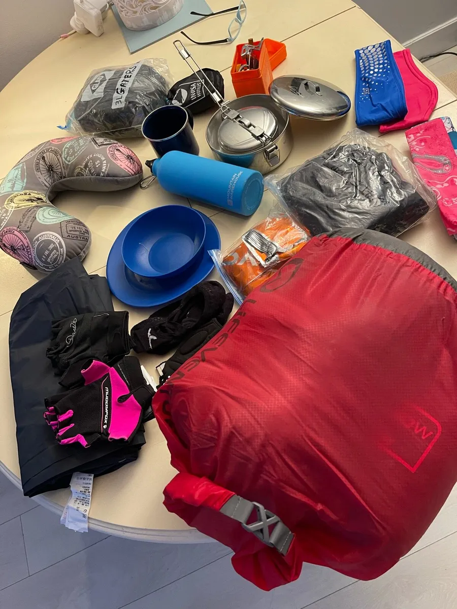 Selection outdoors & camping stuff - Image 3