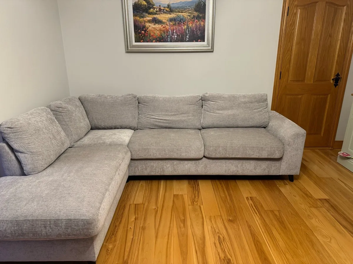 L-Shaped Corner Couch & Pouffe - Image 1