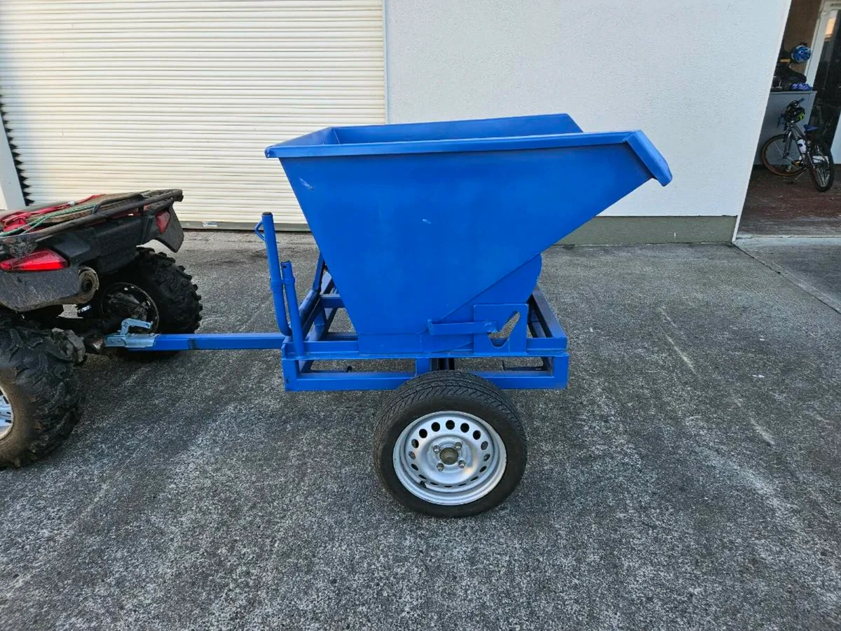 Tipping trailer - Image 2