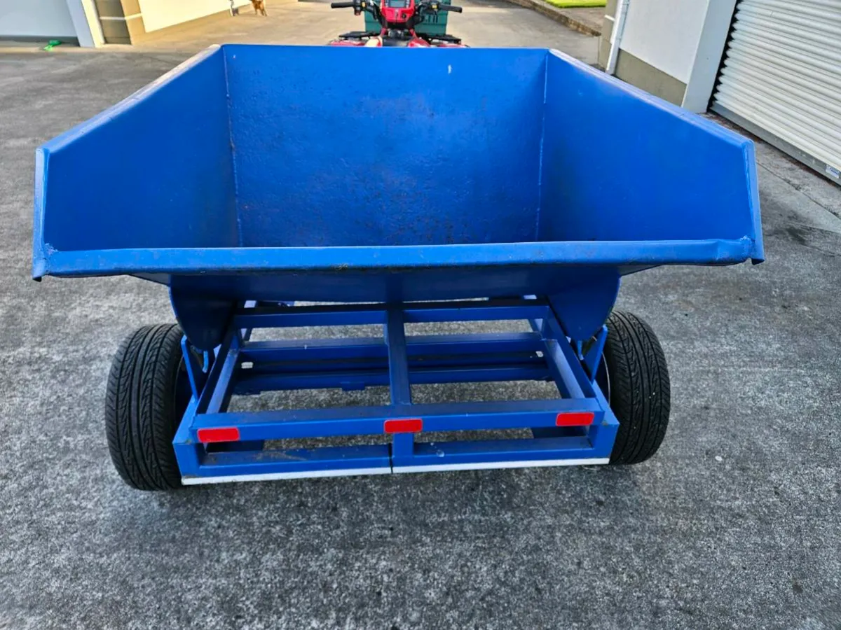 Tipping trailer - Image 3