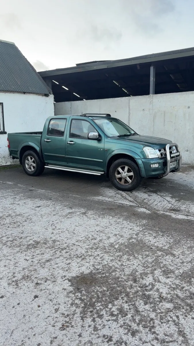 3.0 litre Isuzu D-max - Image 1
