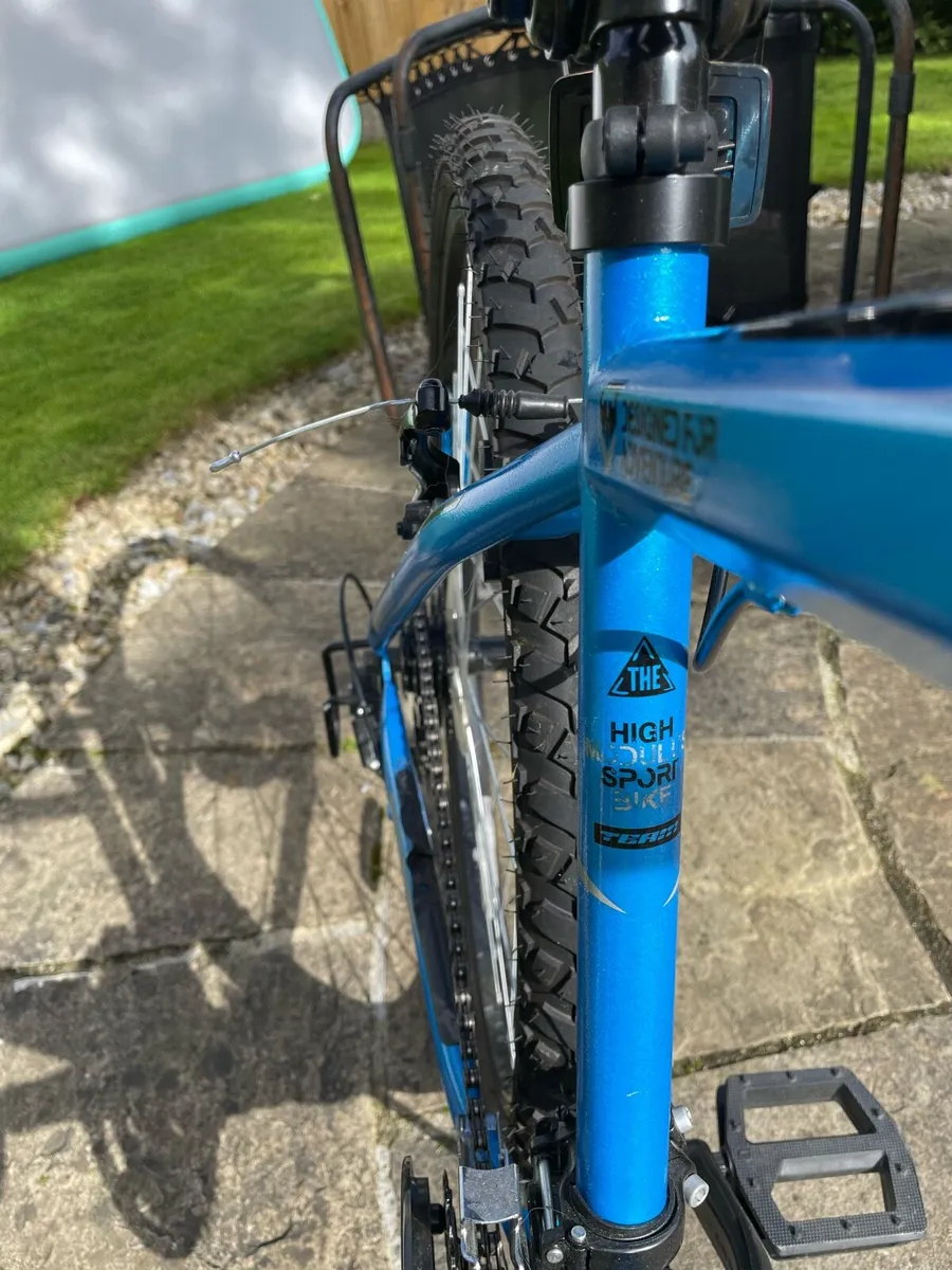 Bicycle - Image 4
