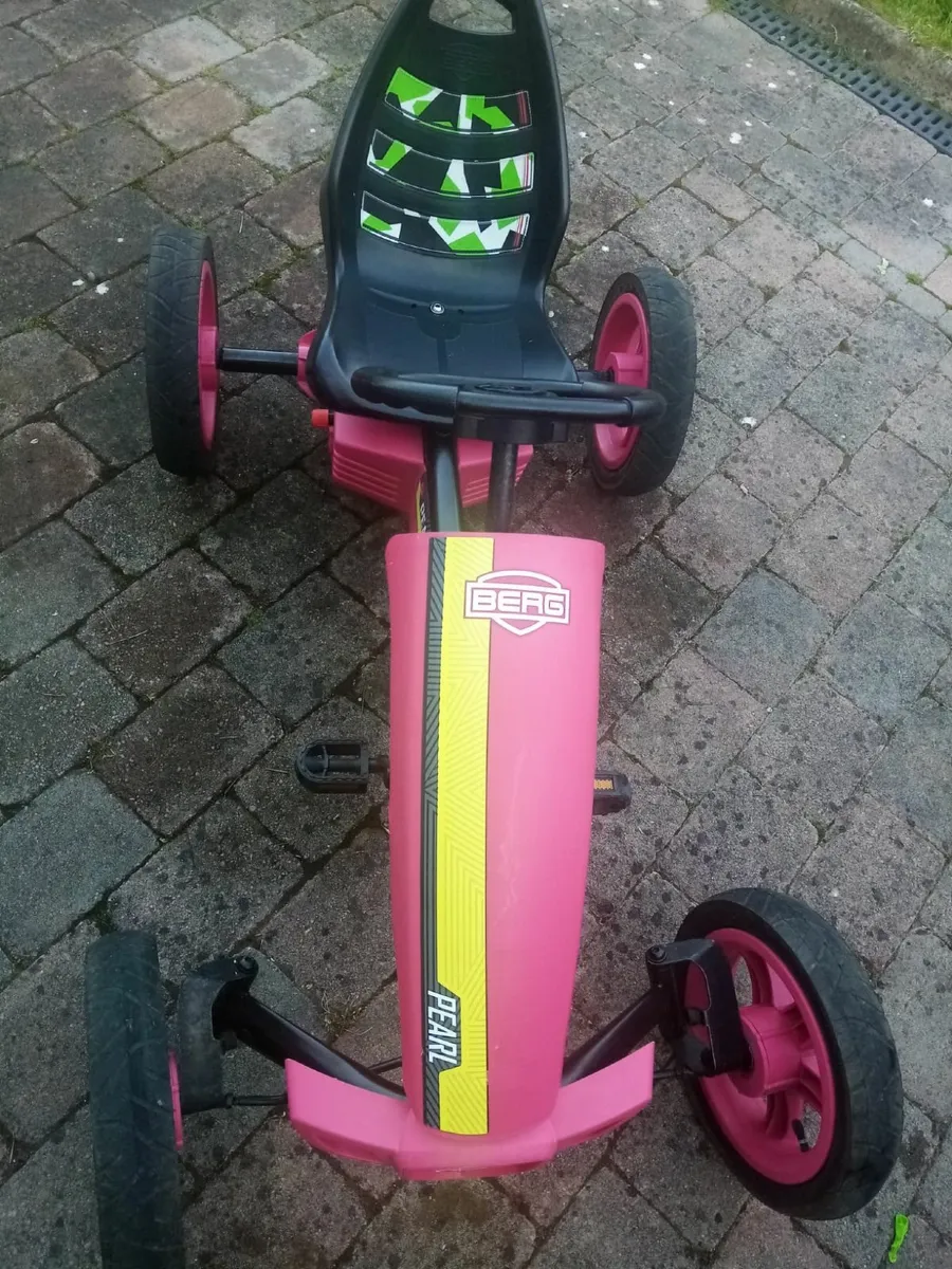Girls Berg go cart - Image 4