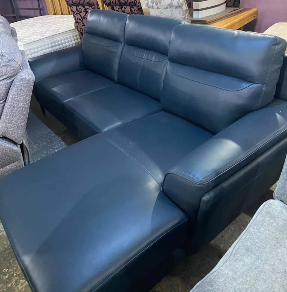 New Italian 🇮🇹 Cornor sofa now only €1000 - Image 3