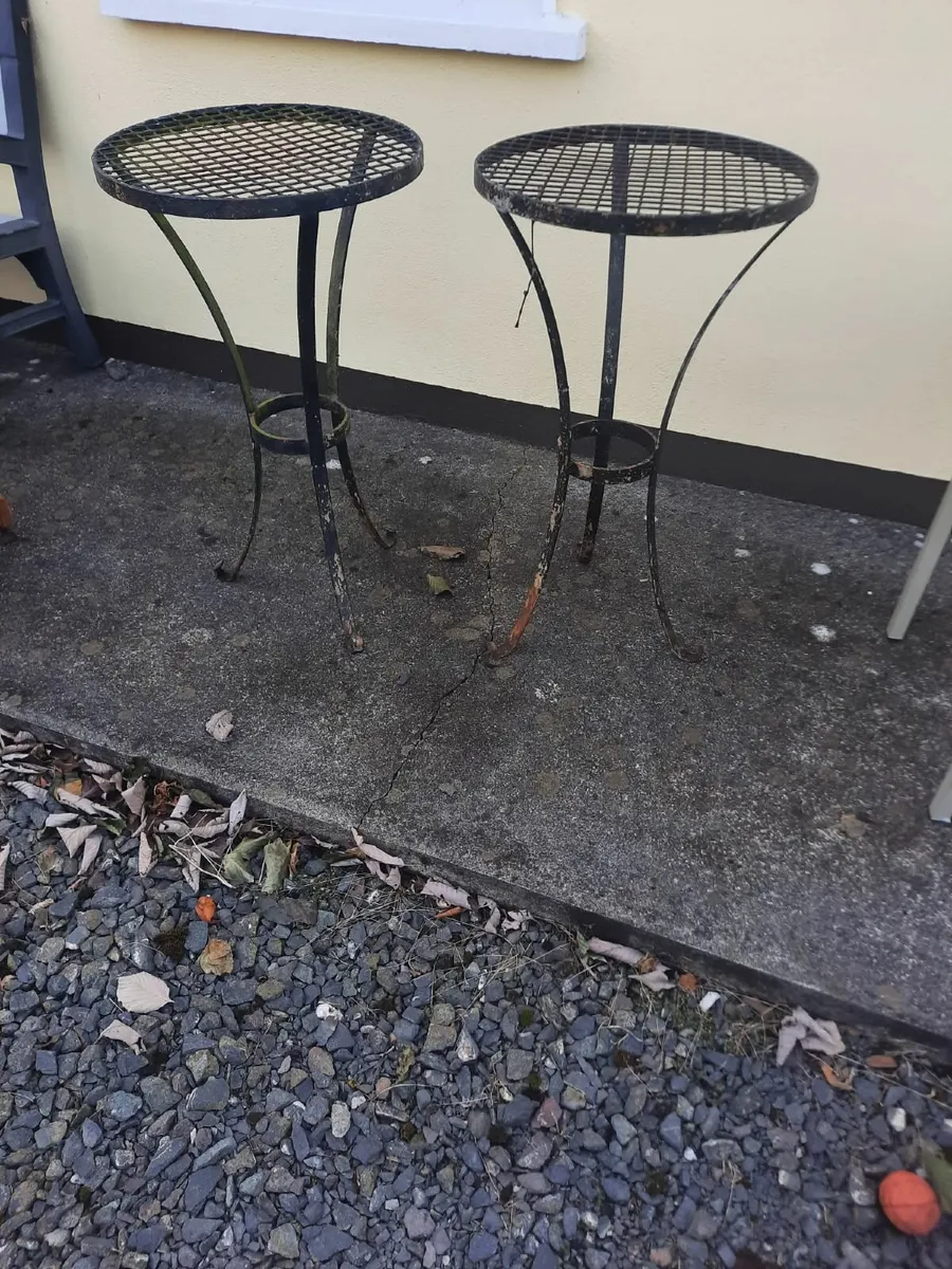 Vintage iron tables - Image 2