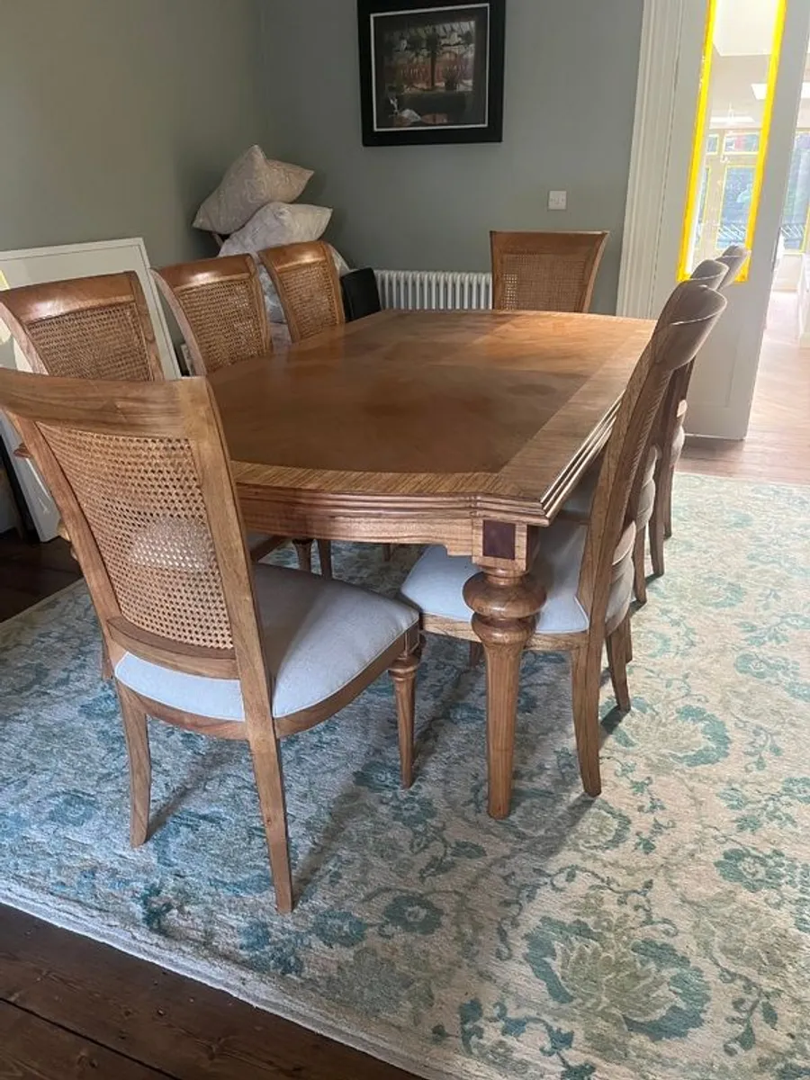 Extendable Dinning Table - Image 1