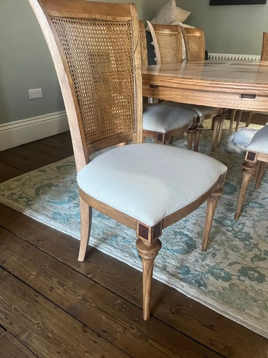 Extendable Dinning Table - Image 3