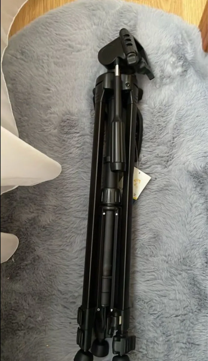 Camera tripod stand  holder - Image 3