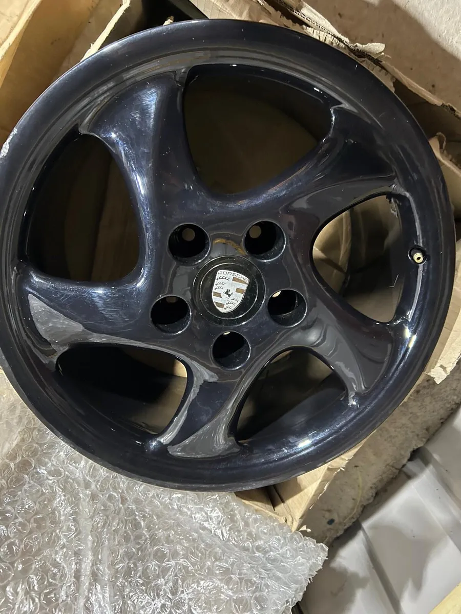 18inch Porsche twist alloys - Image 4