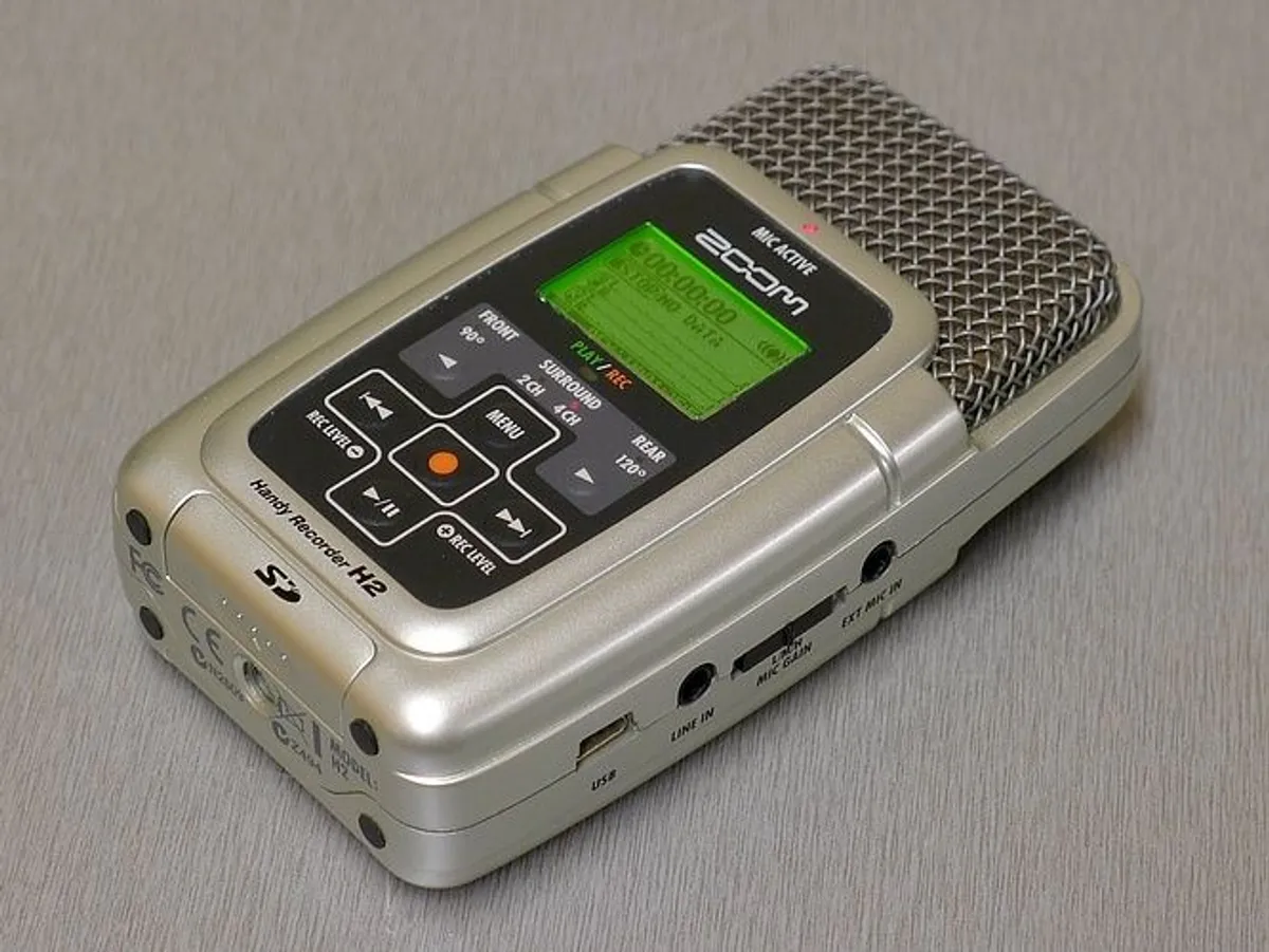 Zoom H2 Handy Recorder - Image 1