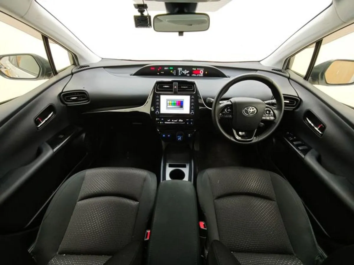 Toyota Prius S 1.8 Hybrid Automatic  Reversing Ca - Image 2