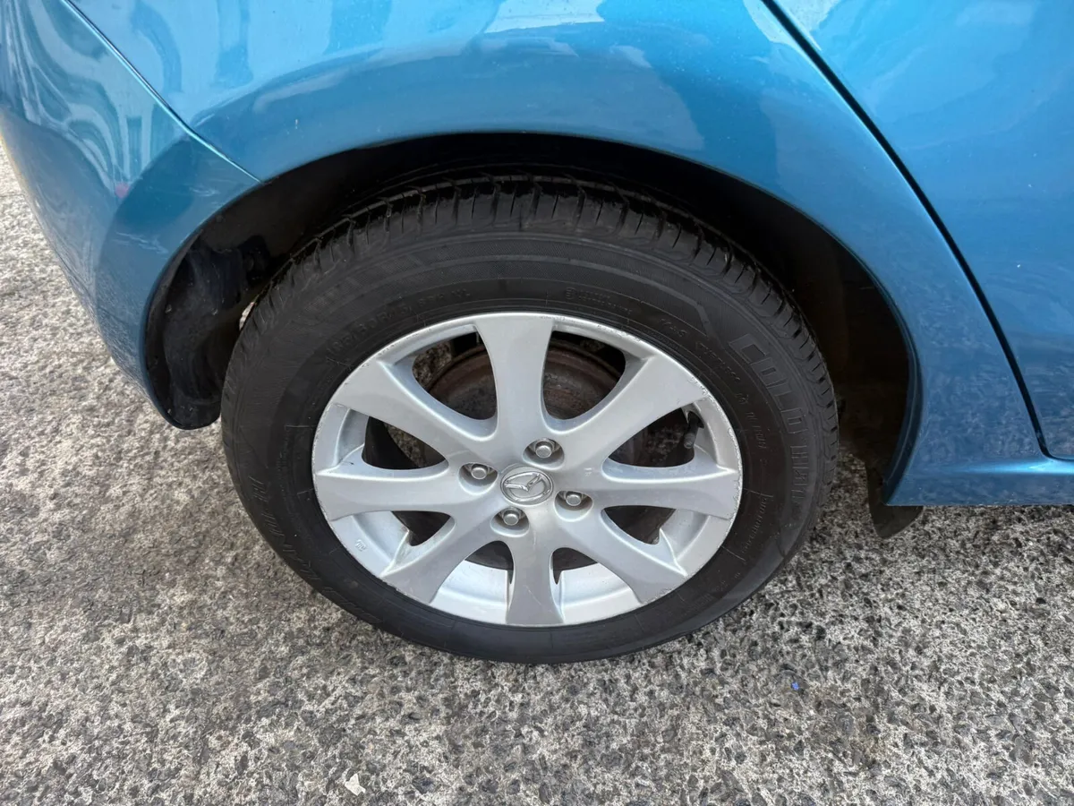 Mazda Mazda2 2012 - Image 4