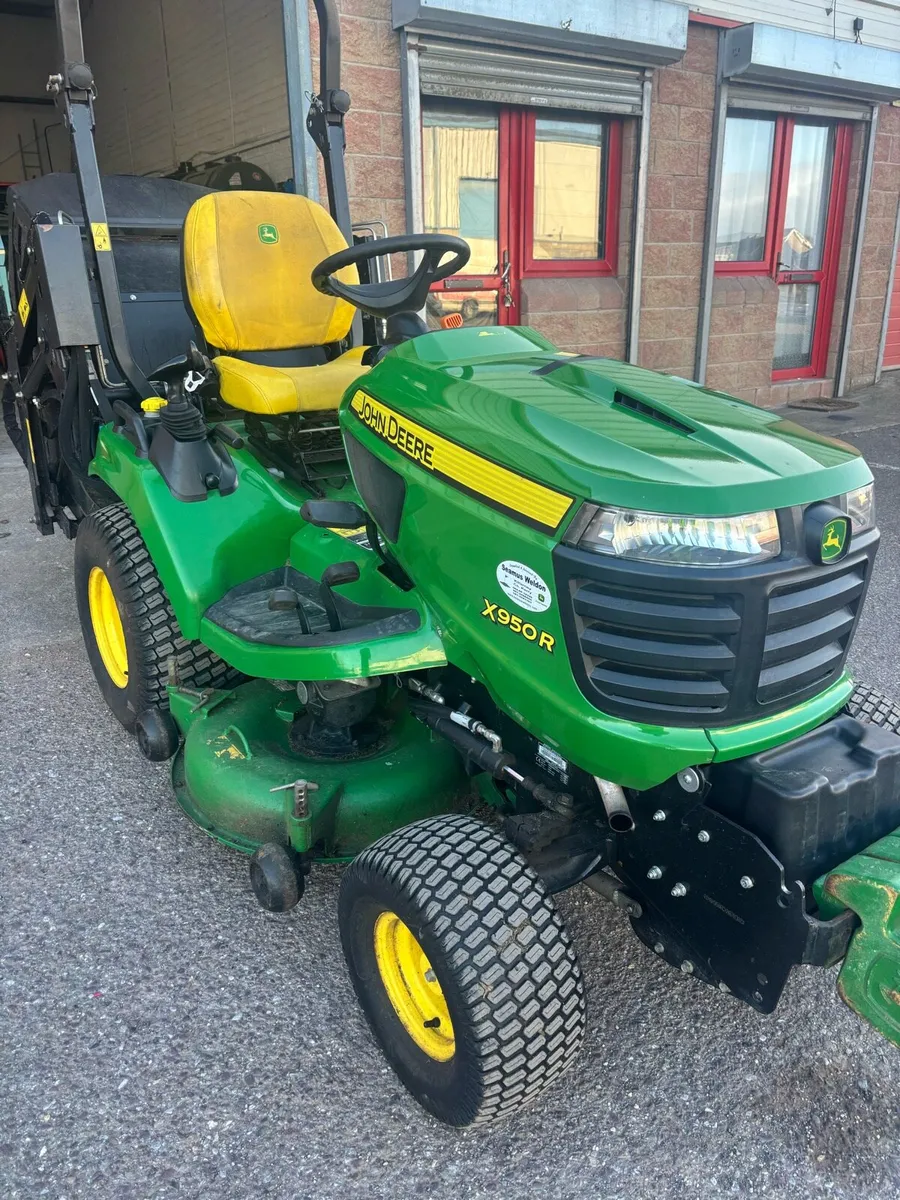 John Deere X950R - Image 2