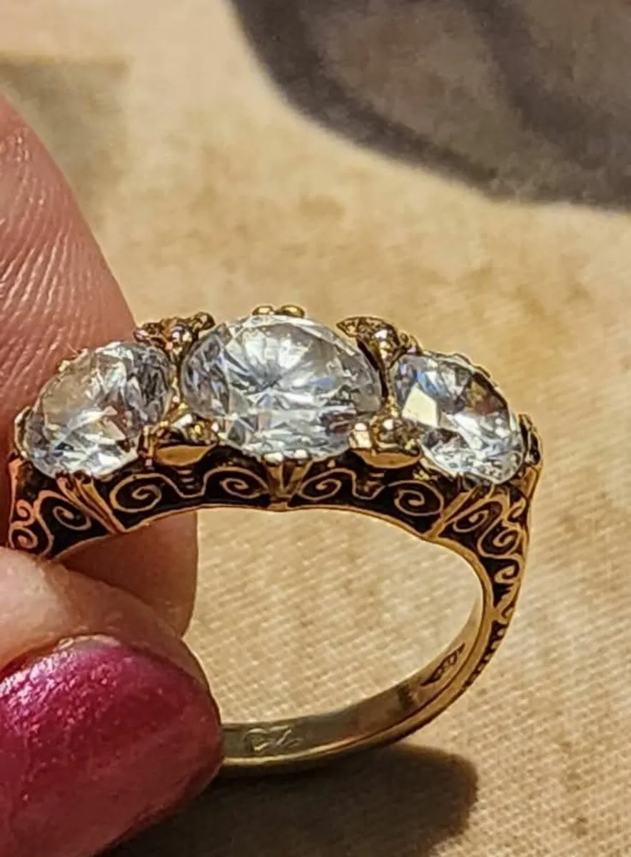 Beautiful vintage Trilogy Ring - Image 1