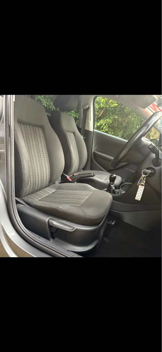 VW polo 2015 facelift 1.0 petrol tax/nct - Image 4