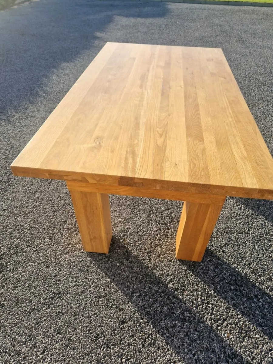 Kitchen Table - Image 1