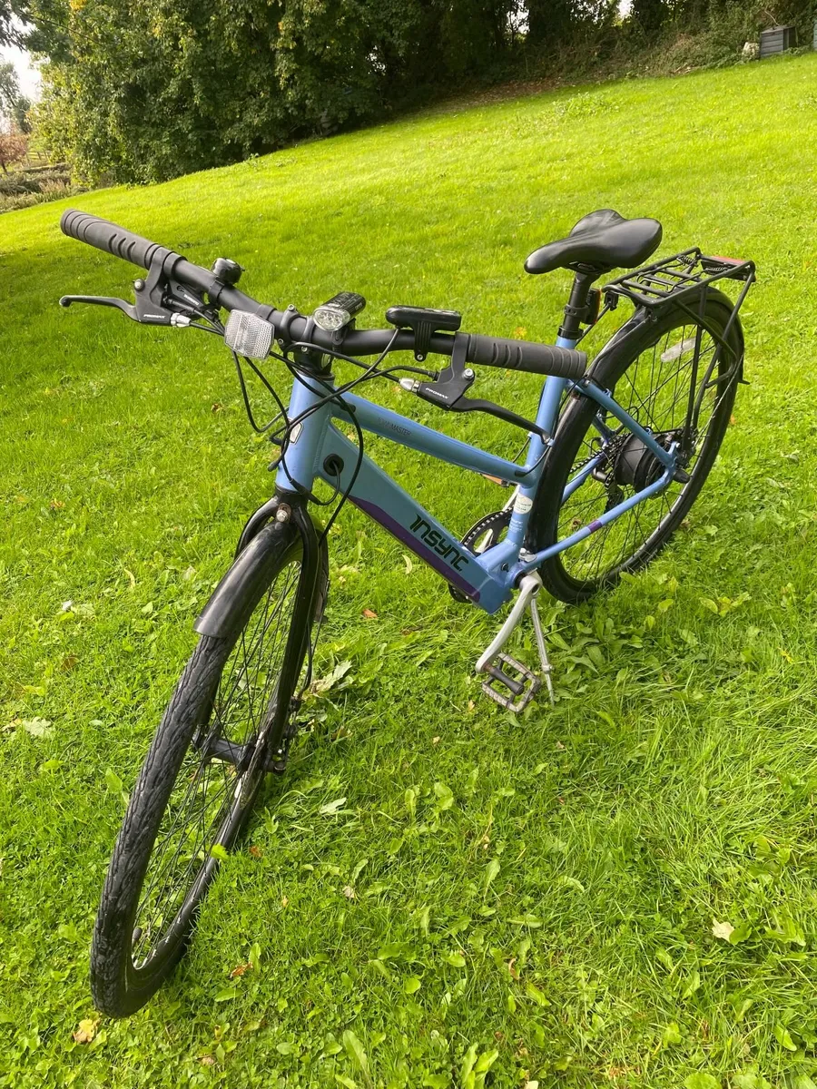 LADIES ELECTRIC BIKE with good Battery & charger. - Image 1