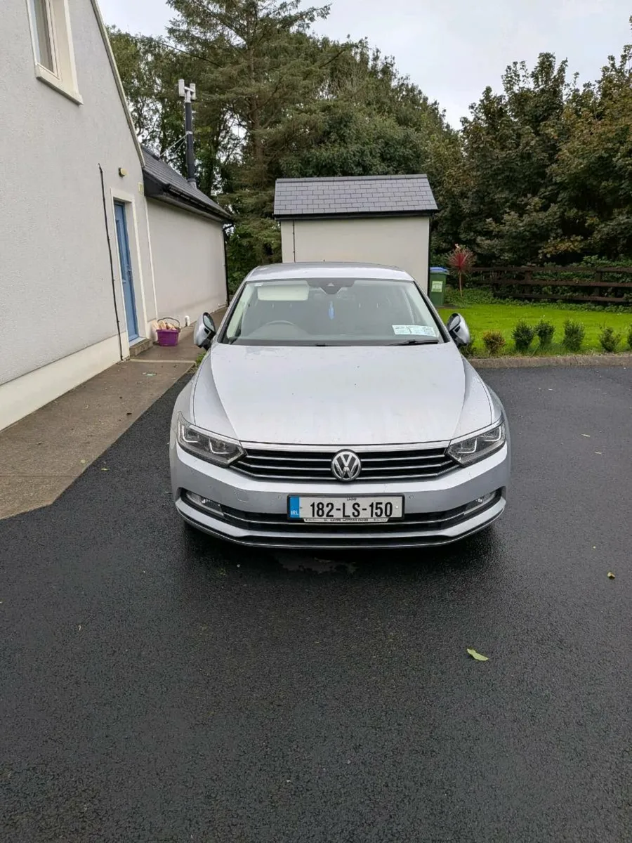 Volkswagen Passat - Image 3