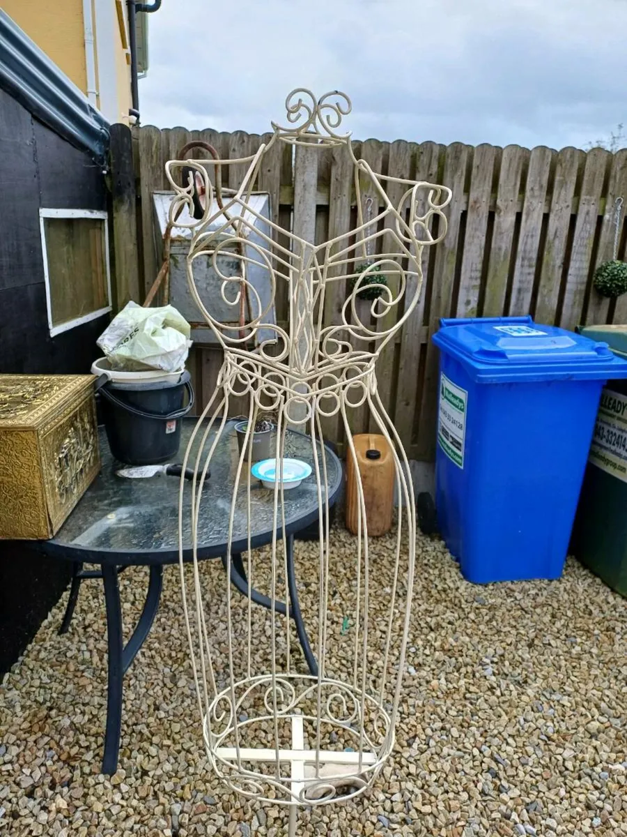 Vintage Wrought Iron Mannequin - Image 3