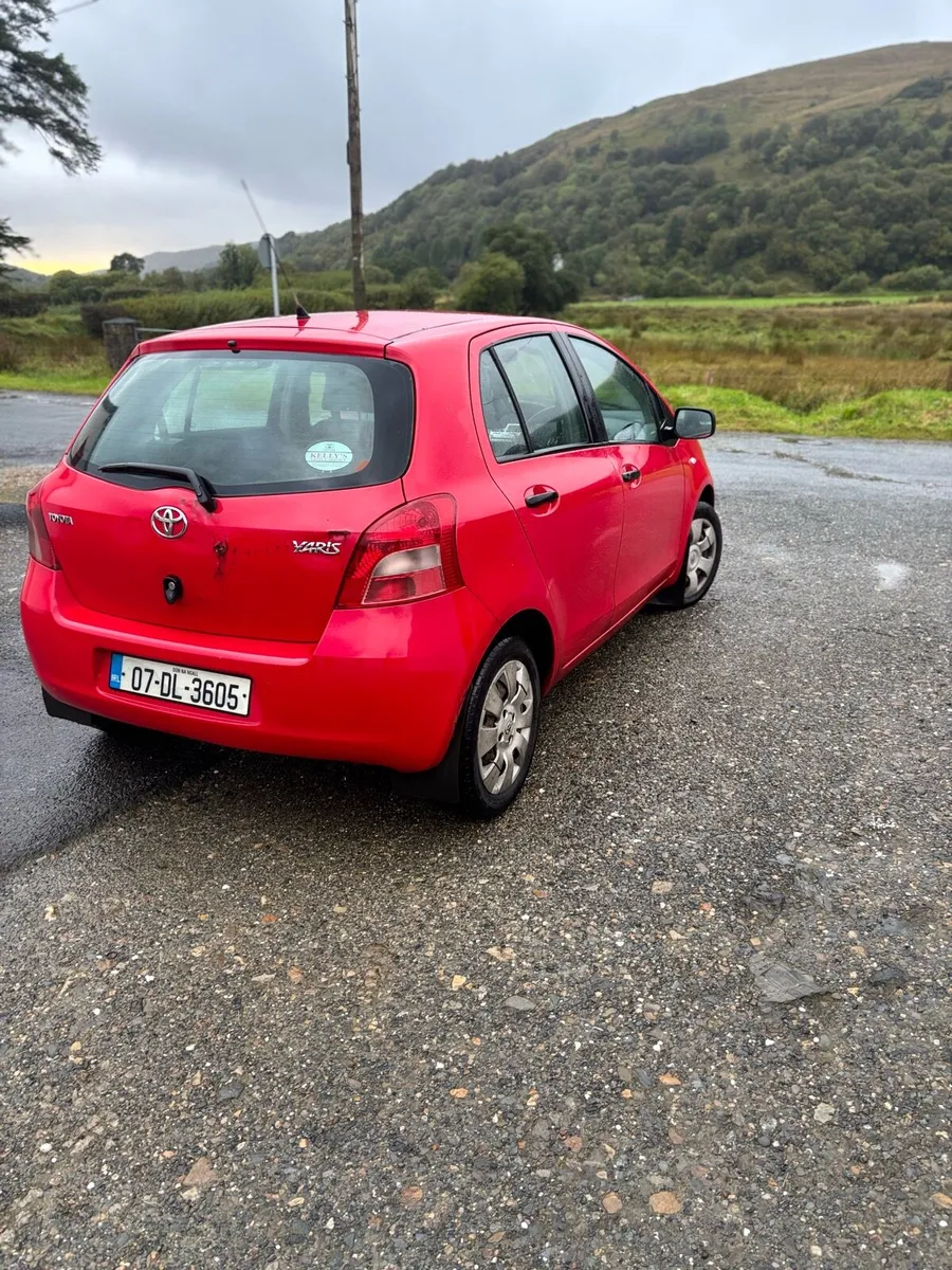 Toyota Yaris - Image 4
