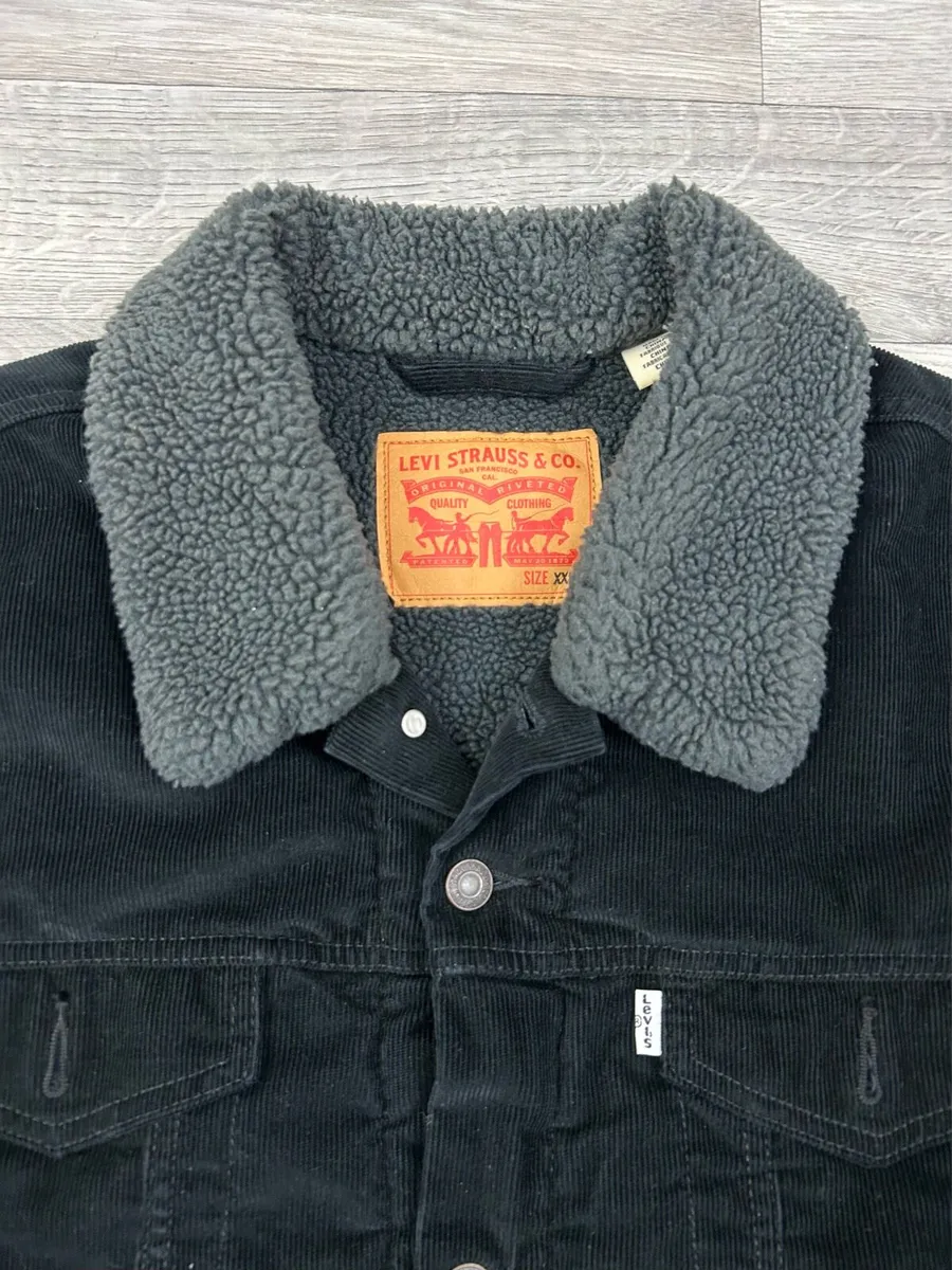 Levis Corduroy Sherpa Fleece Lined Trucker Jacket - Image 3
