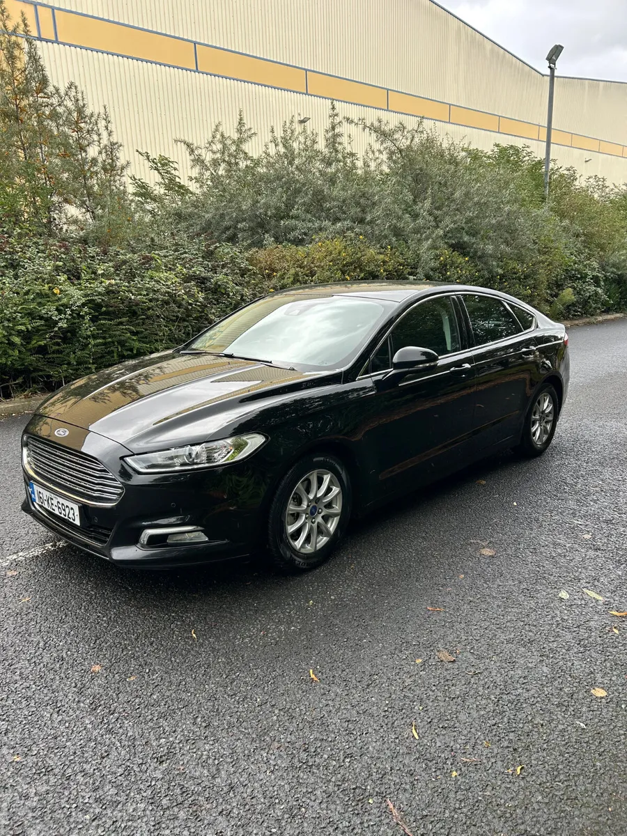 Ford Mondeo 1.5 TDCI TITANIUM - Image 4