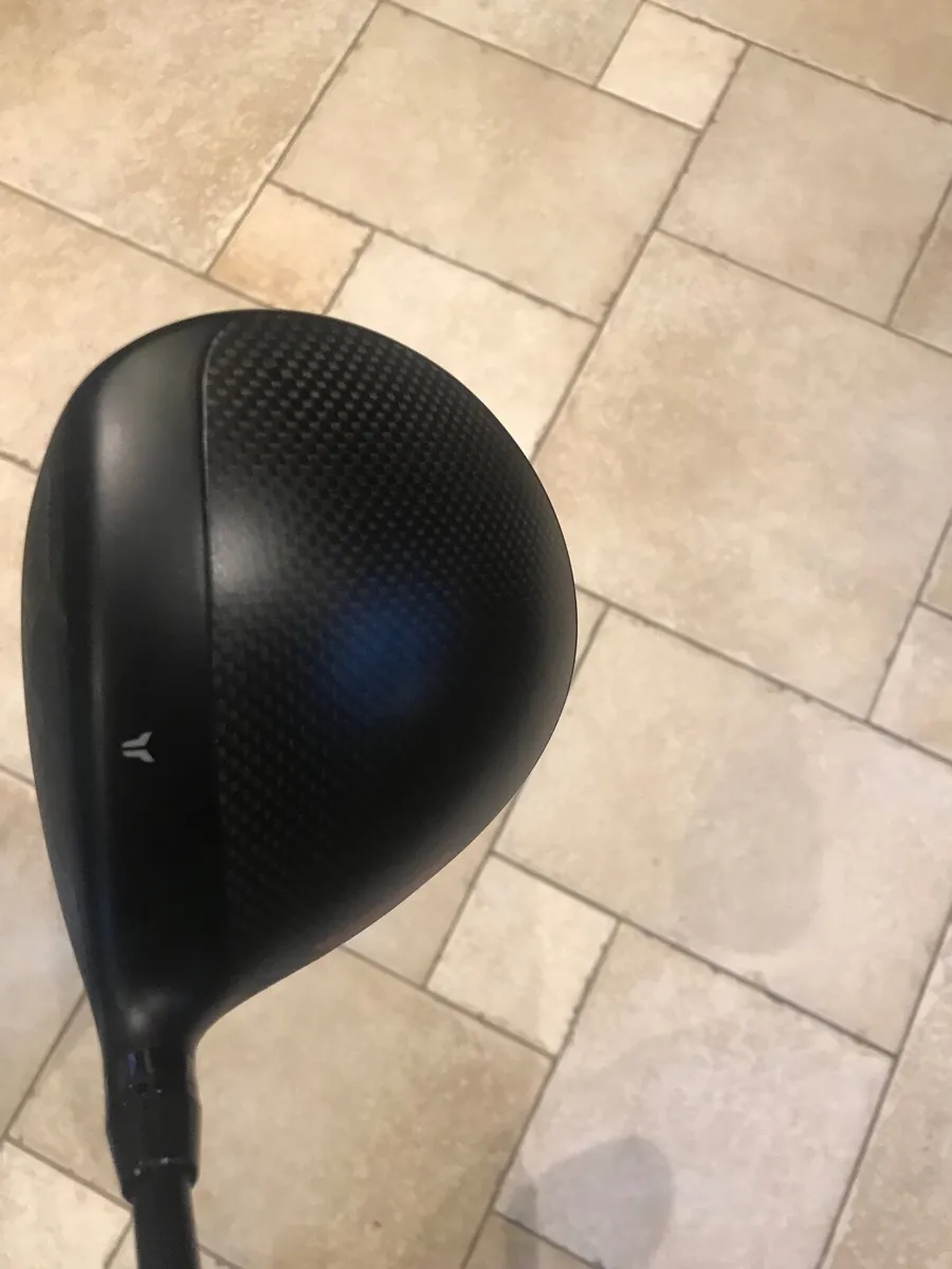 Dynapower Carbon 10.5 driver - Image 1